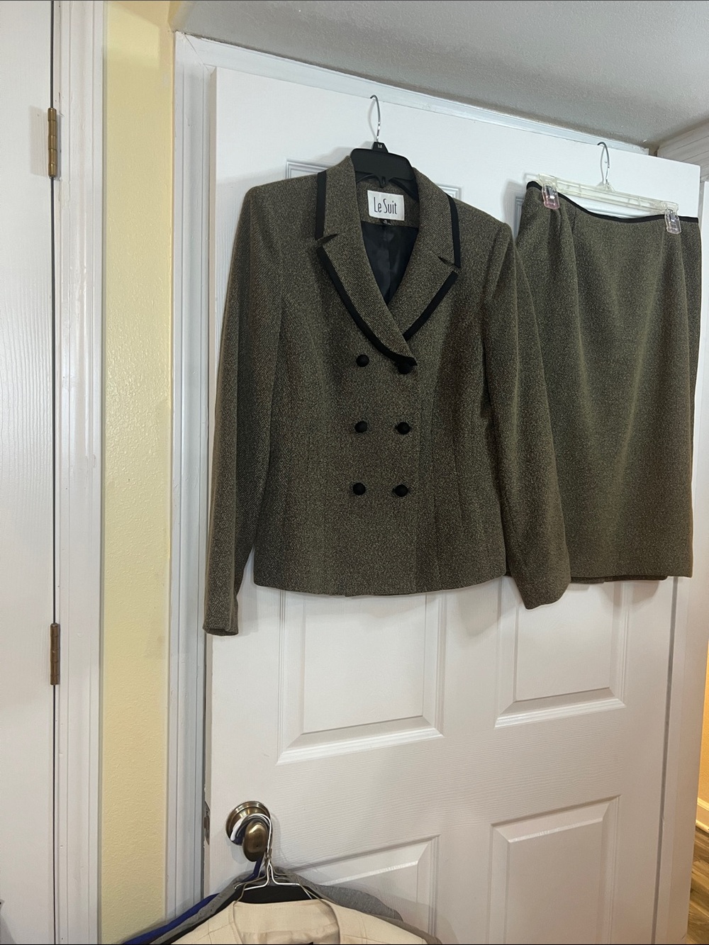Le Suit Olive and Black Double-Breasted Skirt Suit